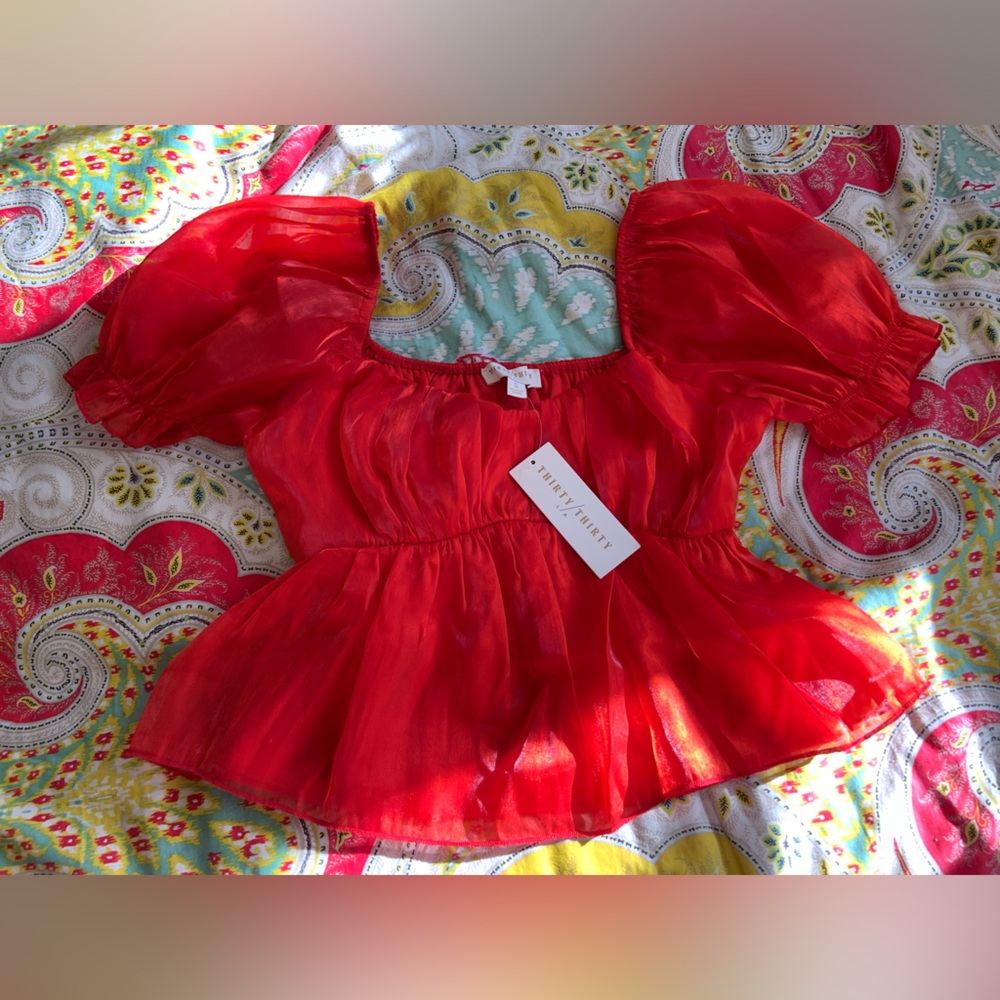 Poof sleeve cropped blouse